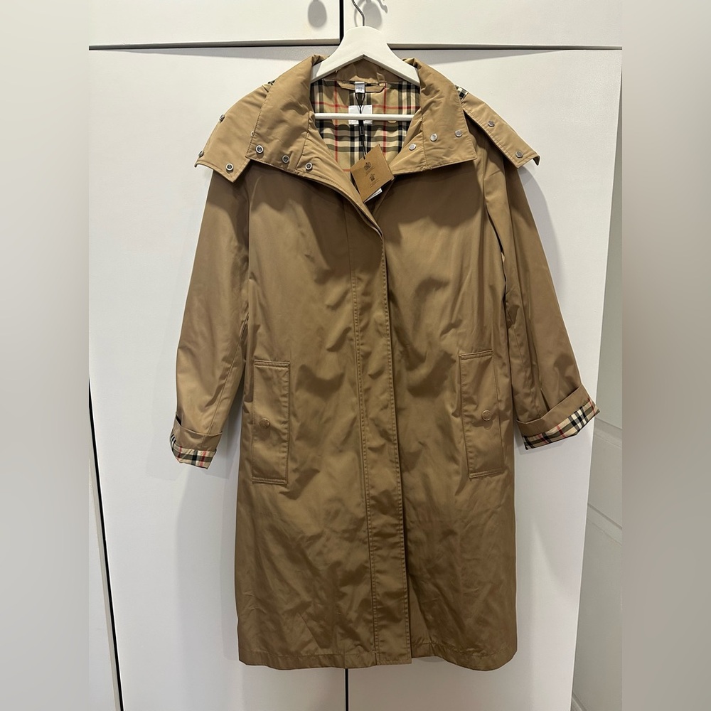 Burberry windbreaker/raincoat